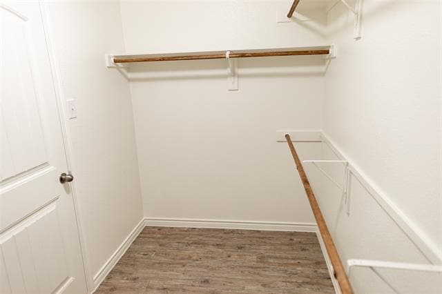 Building Photo - 1607 Dove Cir