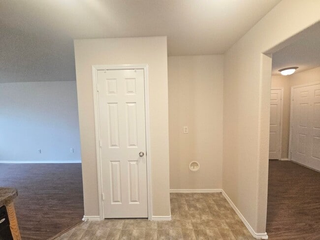 Building Photo - Lovely Single Story Home Near Tehama Ridge and Heritage