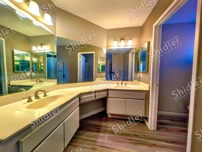 Building Photo - 1991 Central Ave