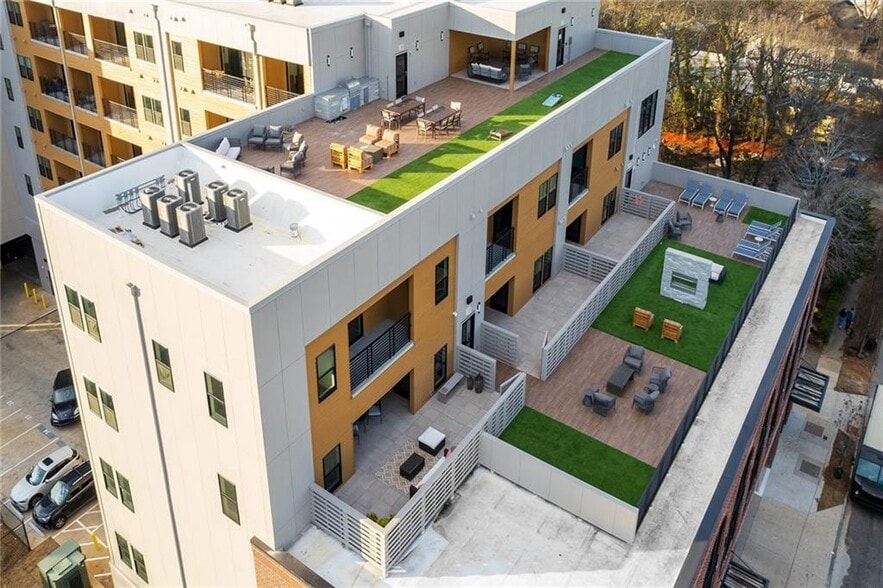 Personal Terrace - Arial View - 112 Rogers St NE