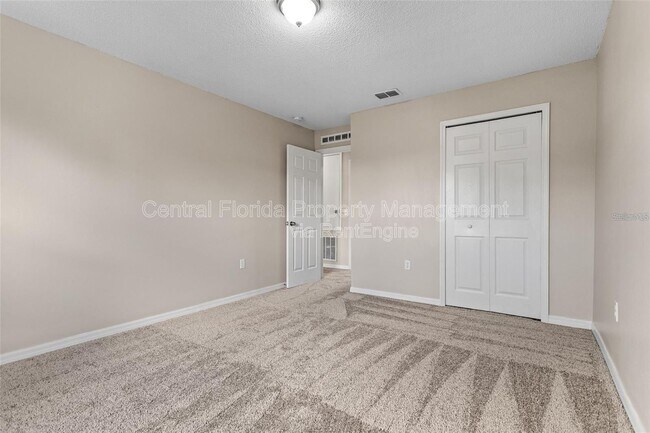 Building Photo - 14126 Econ Woods Ln