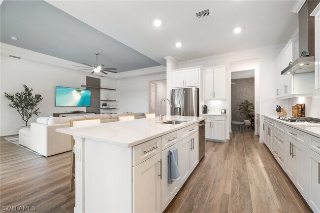 Building Photo - 13528 Blue Bay Cir