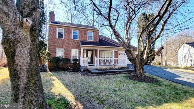 Building Photo - 2205 Blue Valley Dr