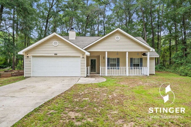Primary Photo - 3 Croaker Ln