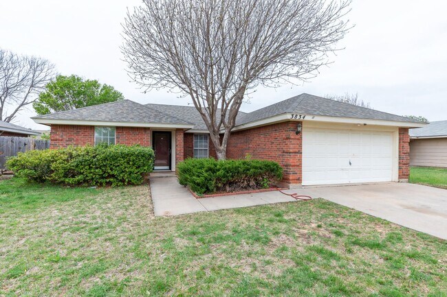 Building Photo - 3834 Purdue Ln