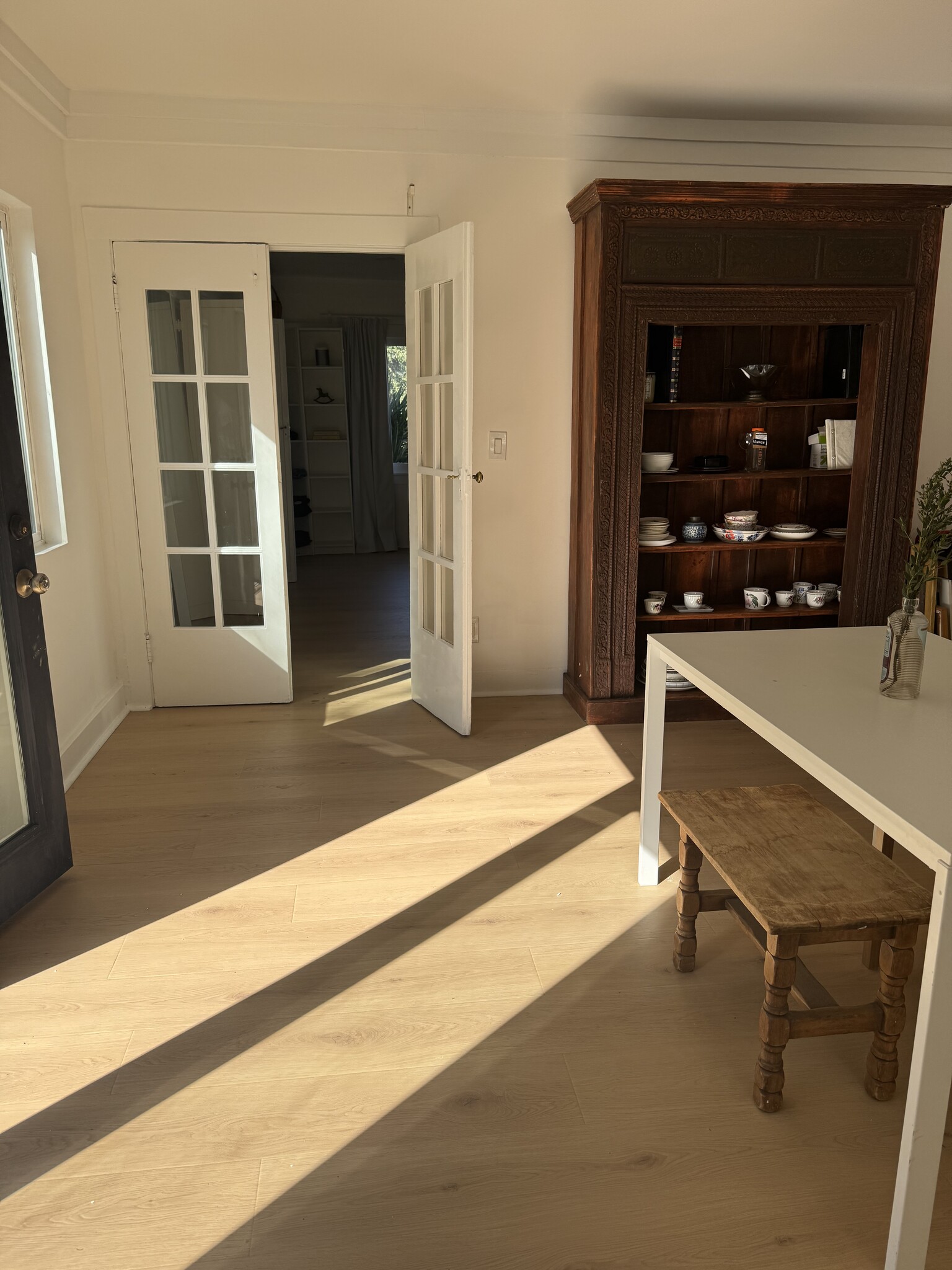 Building Photo - 5924 Hayes Ave