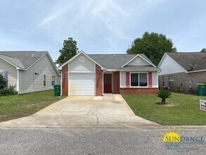 Building Photo - Adorable 3 Bedroom Home in Fort Walton Beach