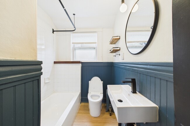 Building Photo - 58 3rd St