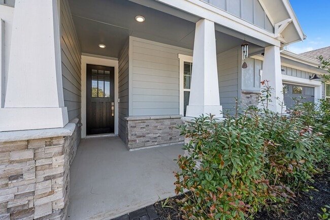 Building Photo - 16606 Tranquility Grove Dr