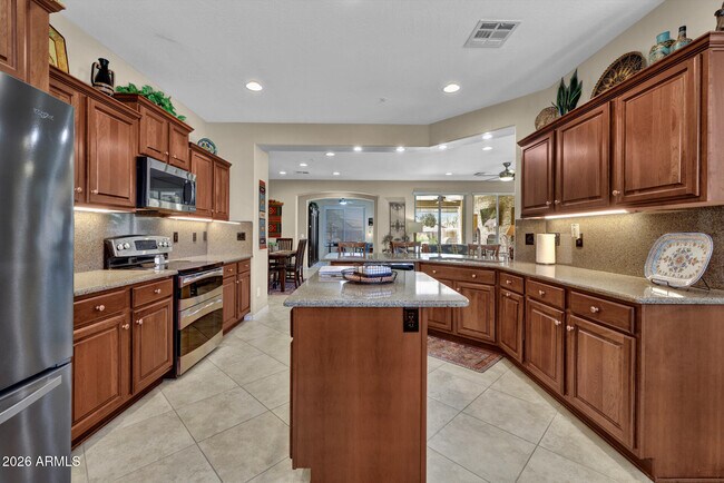 Building Photo - 13075 W Desert Vista Trail