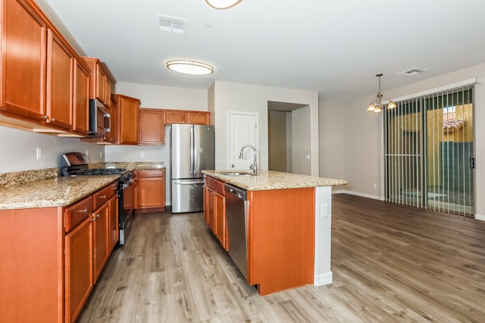 Building Photo - 3147 S Joshua Tree Ln