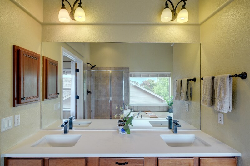Building Photo - 8677 Roaring Fork Dr