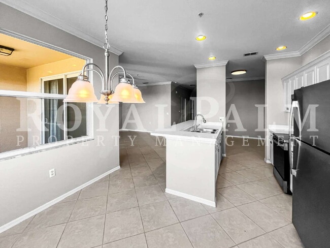 Building Photo - Swipe Right on This Estero 2-Bedroom Condo — Elevator Access + $500 Off If You Apply Before FEB 28!