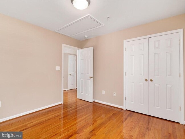 Building Photo - 1213 Heartland Ct