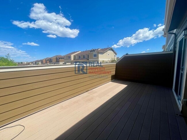 Building Photo - 5661 Saint Patrick View