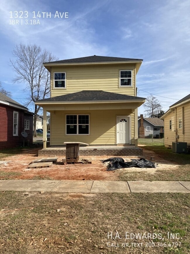 Building Photo - 1323 14th Ave