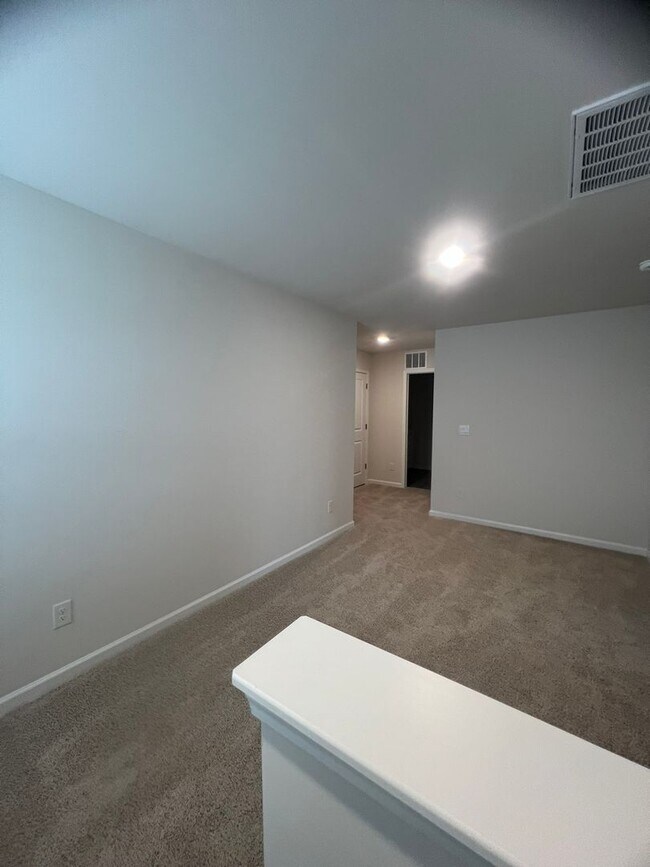 Building Photo - NEW CONTRUCTION!  Available for Immediate Move in!