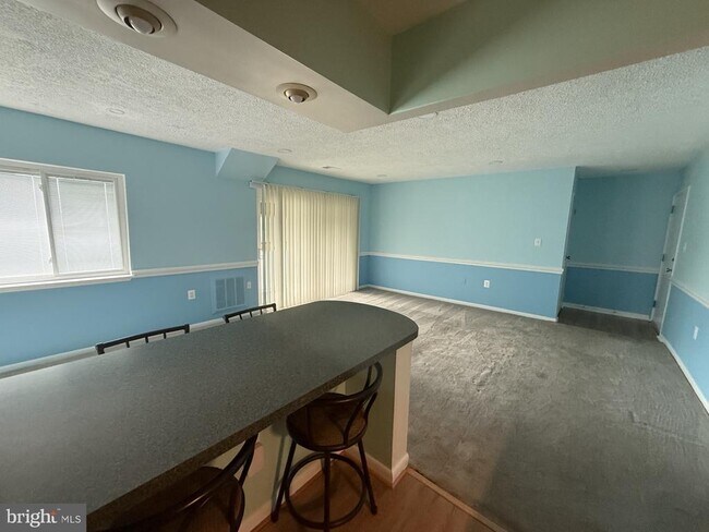 Building Photo - 357 Gatewater Ct