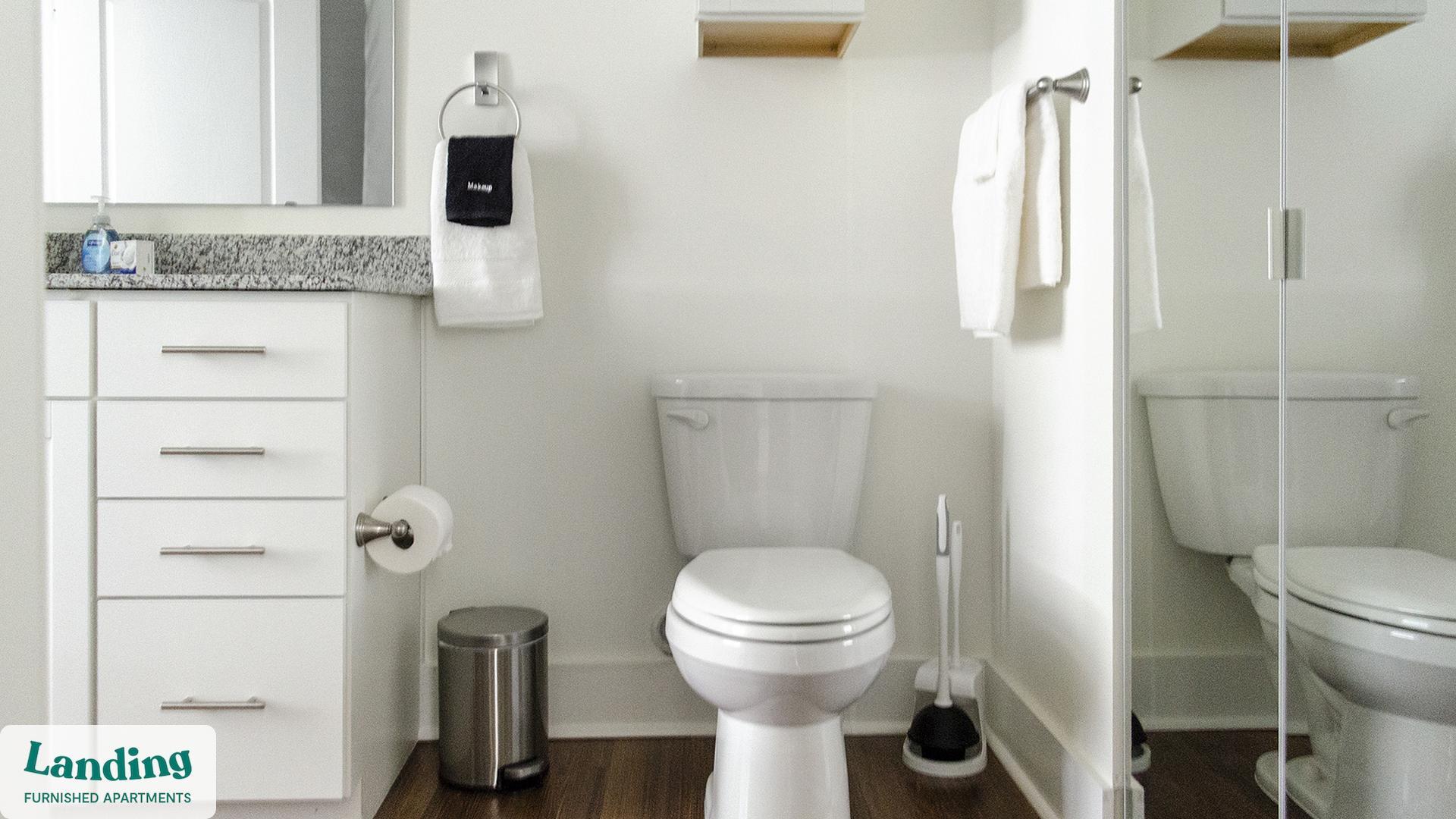 Building Photo - 901 Kelly Green Ln