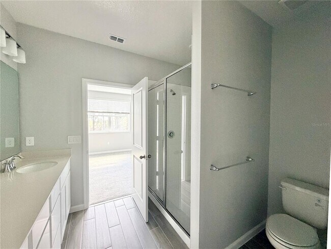 Building Photo - 15481 Bay Brg St