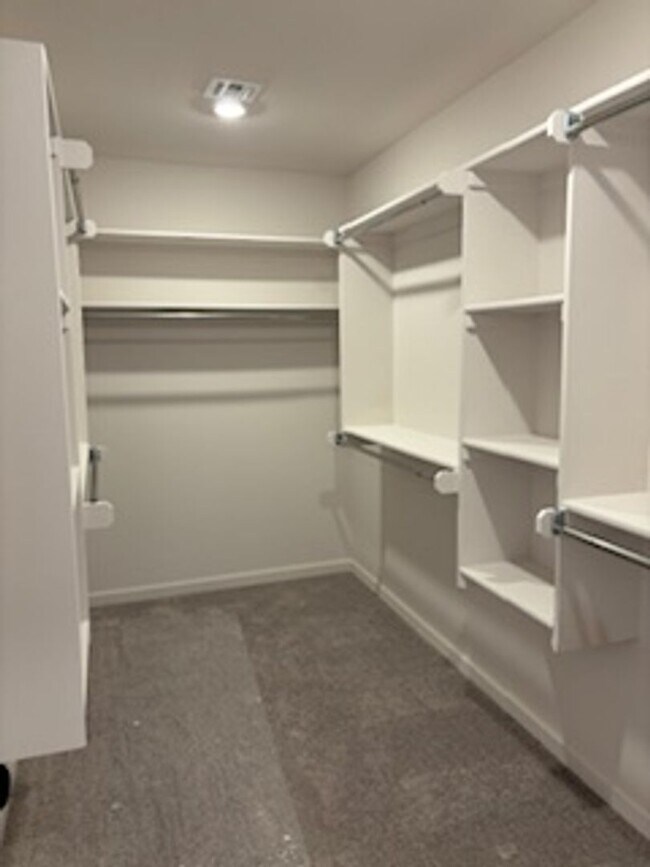 Building Photo - First Month Free - New Home!
