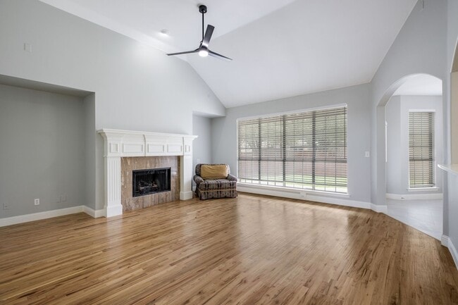 Building Photo - 4804 Appleridge Dr