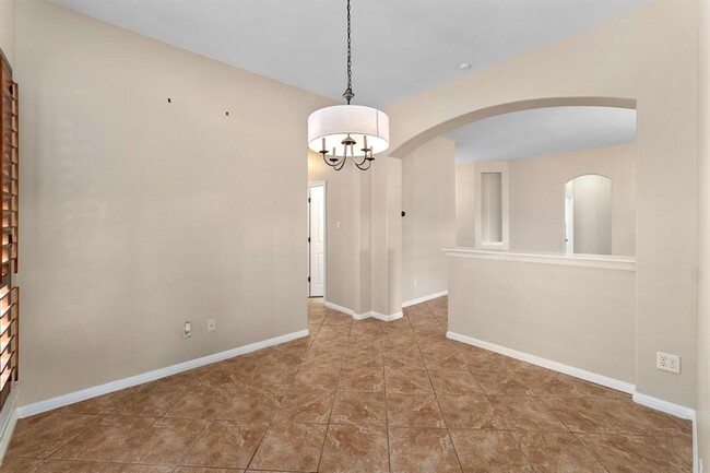 Building Photo - 1021 Westland Ridge Rd