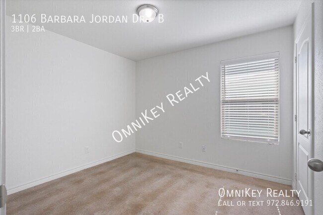 Building Photo - 1106 Barbara Jordan St