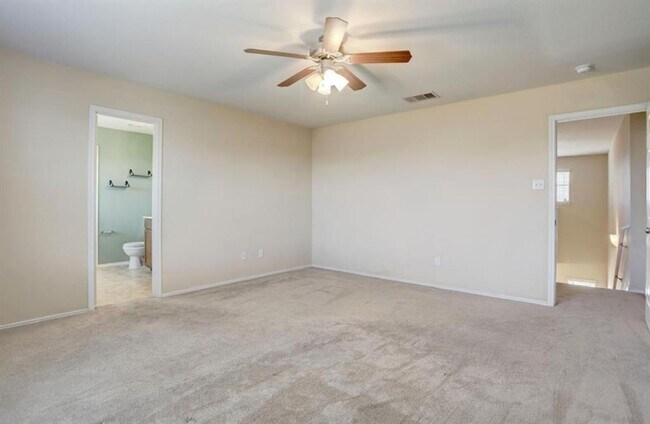 Building Photo - 347 Moonwalker Trail