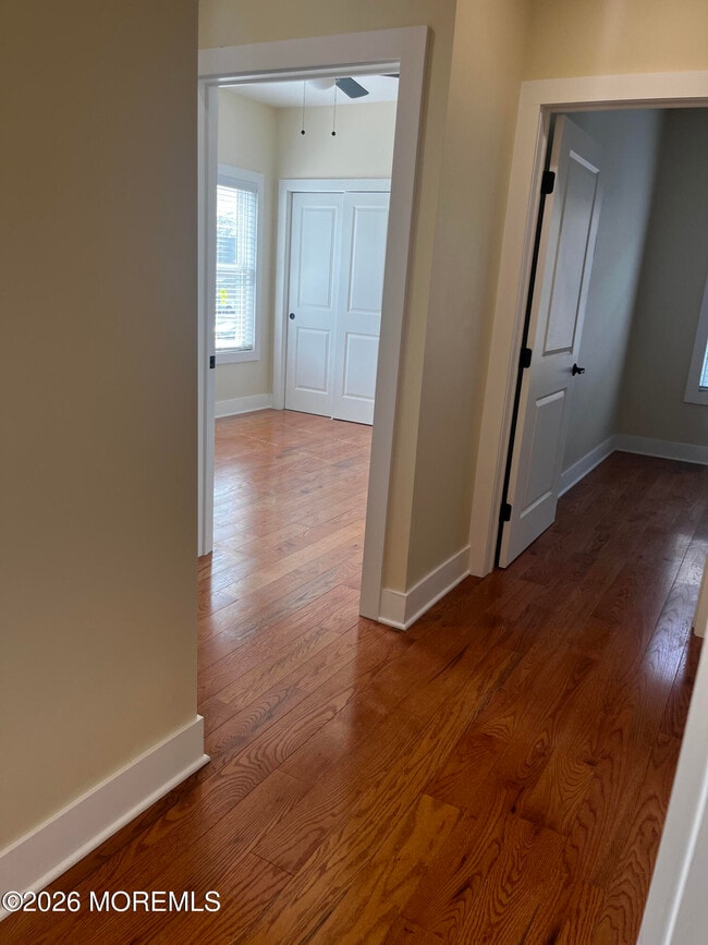 Building Photo - 2419 Bridge Ave