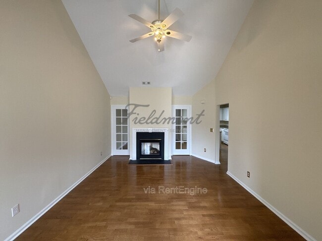 Building Photo - 102 Wyndham Ct