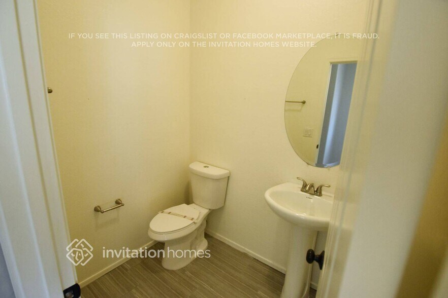 Building Photo - 2388 W Dusty Wren Dr