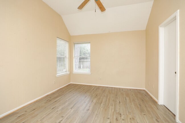 Building Photo - 17326 Harmony Hill Dr