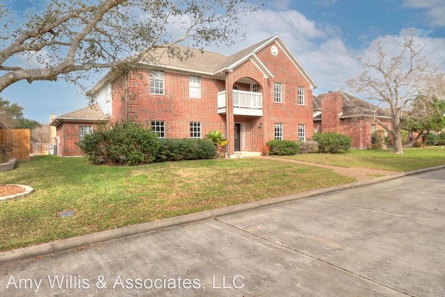 Building Photo - 4 br, 2.5 bath House - 7009 Brandon Dr