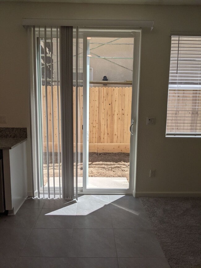 Building Photo - Ready Now! Beautiful Two Story Home in Nor...