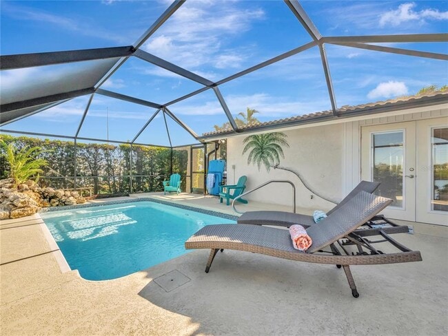 Building Photo - 10432 Sandpiper Rd W