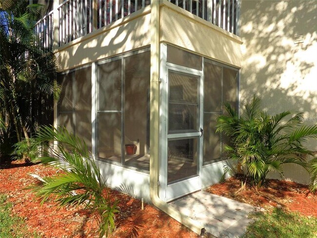 Building Photo - 7910 Hardwick Dr