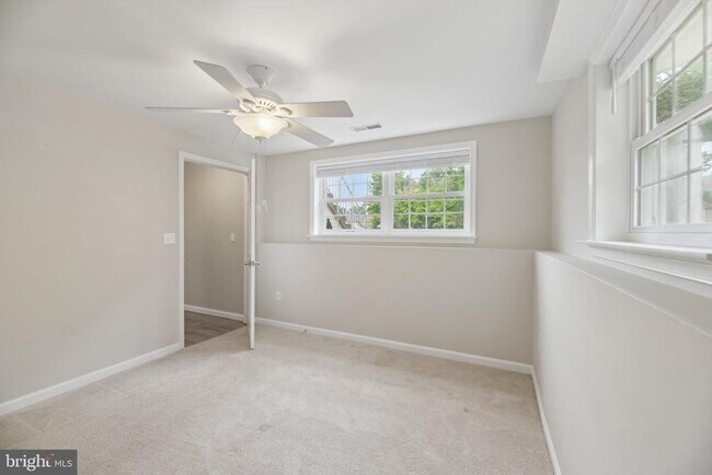 Building Photo - 713 Mimosa Cove Rd