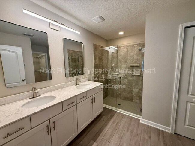 Building Photo - 3130 Little Kern Ln
