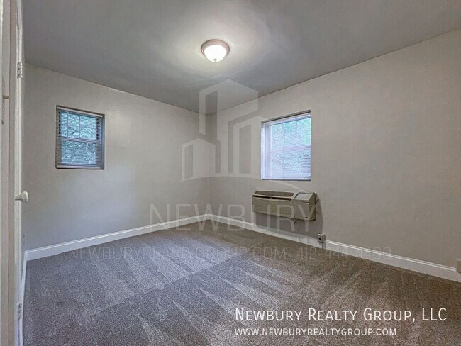 Building Photo - 313 San Juan Dr