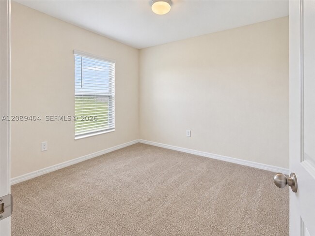 Building Photo - 9013 Ike Ct