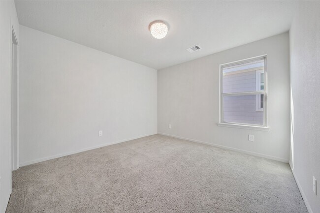 Building Photo - 20864 Sheffield Pk Dr