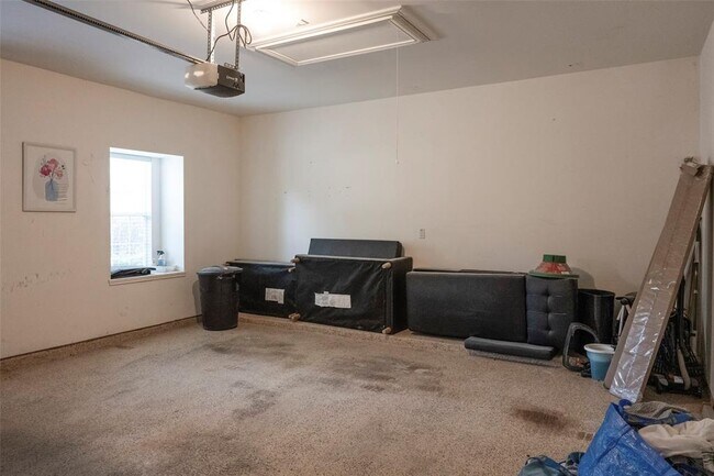 Building Photo - 21623 Balsam Brook Ln