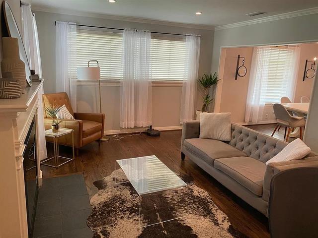 Building Photo - 5521 Hanover Ave