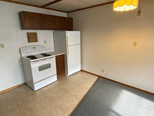 Building Photo - 1598 N 3rd Ave