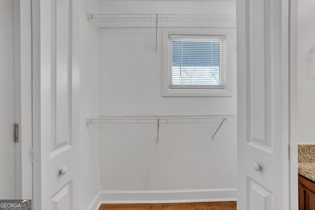 Building Photo - 1670 Cecilia Dr SE