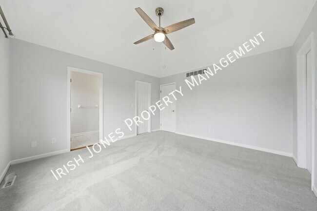 Building Photo - 109 Ashwood Ln