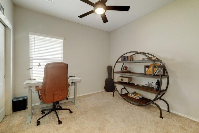 Building Photo - 5808 Ronee Leah Dr