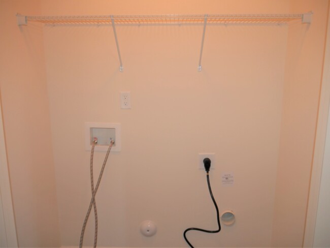 Building Photo - 3563 Chelsea Village Ln