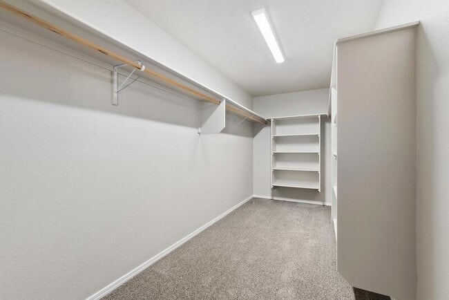 Building Photo - 1326 Placerville St